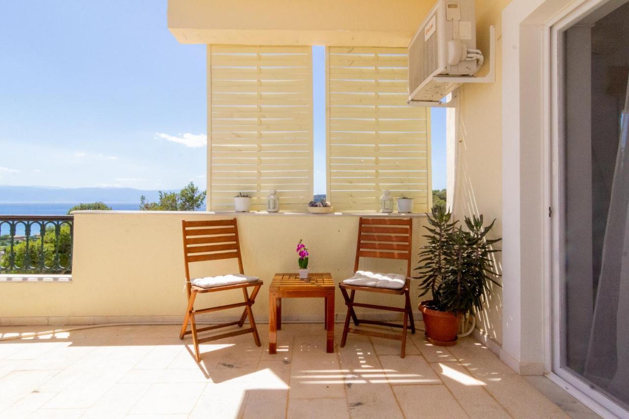 House With Amazing Ocean View And Patio - Pool Villa ปอร์โตเฮลี ภายนอก รูปภาพ